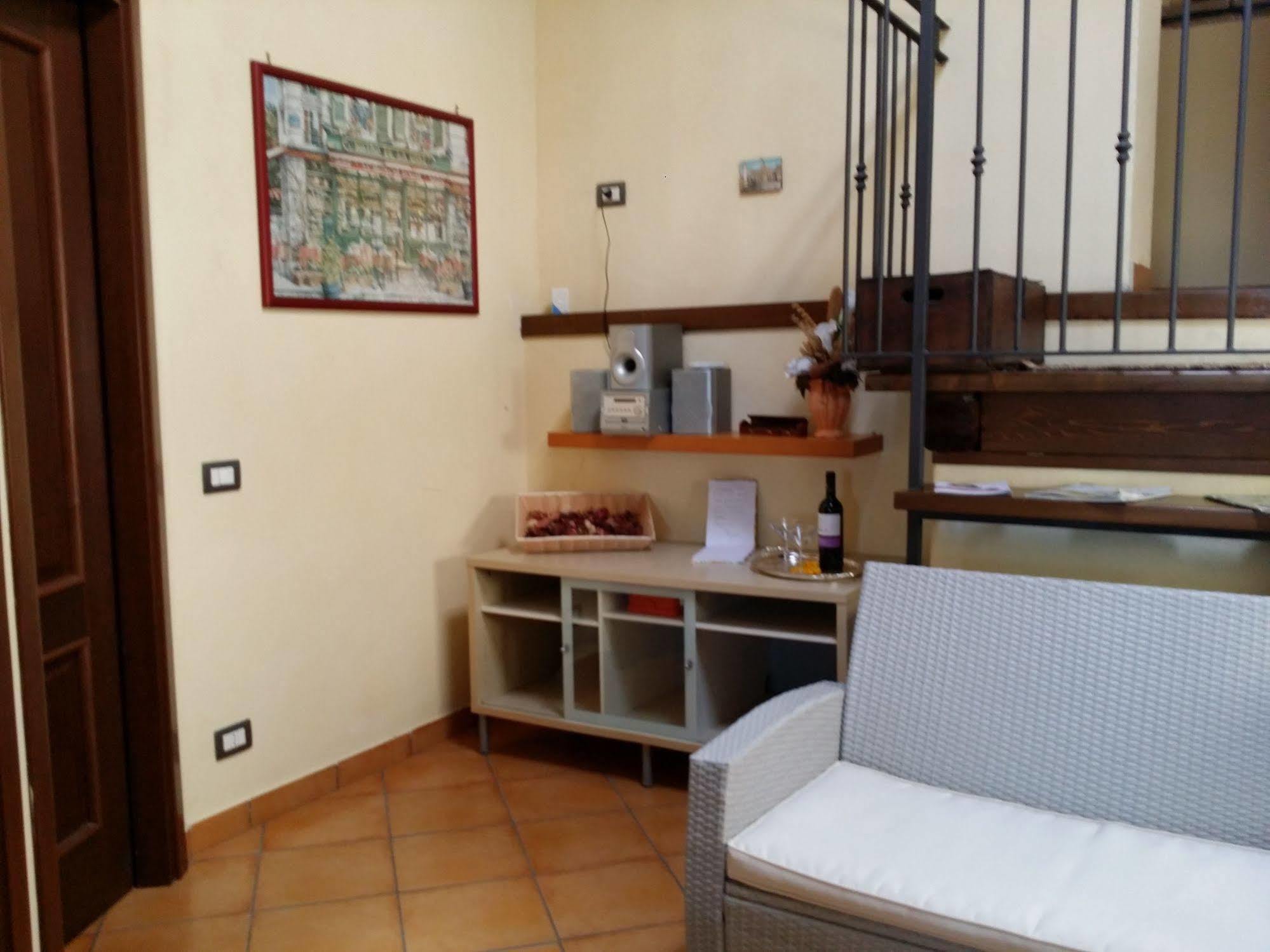 Casa Vacanza Spirito Libero Pianello  Exterior photo