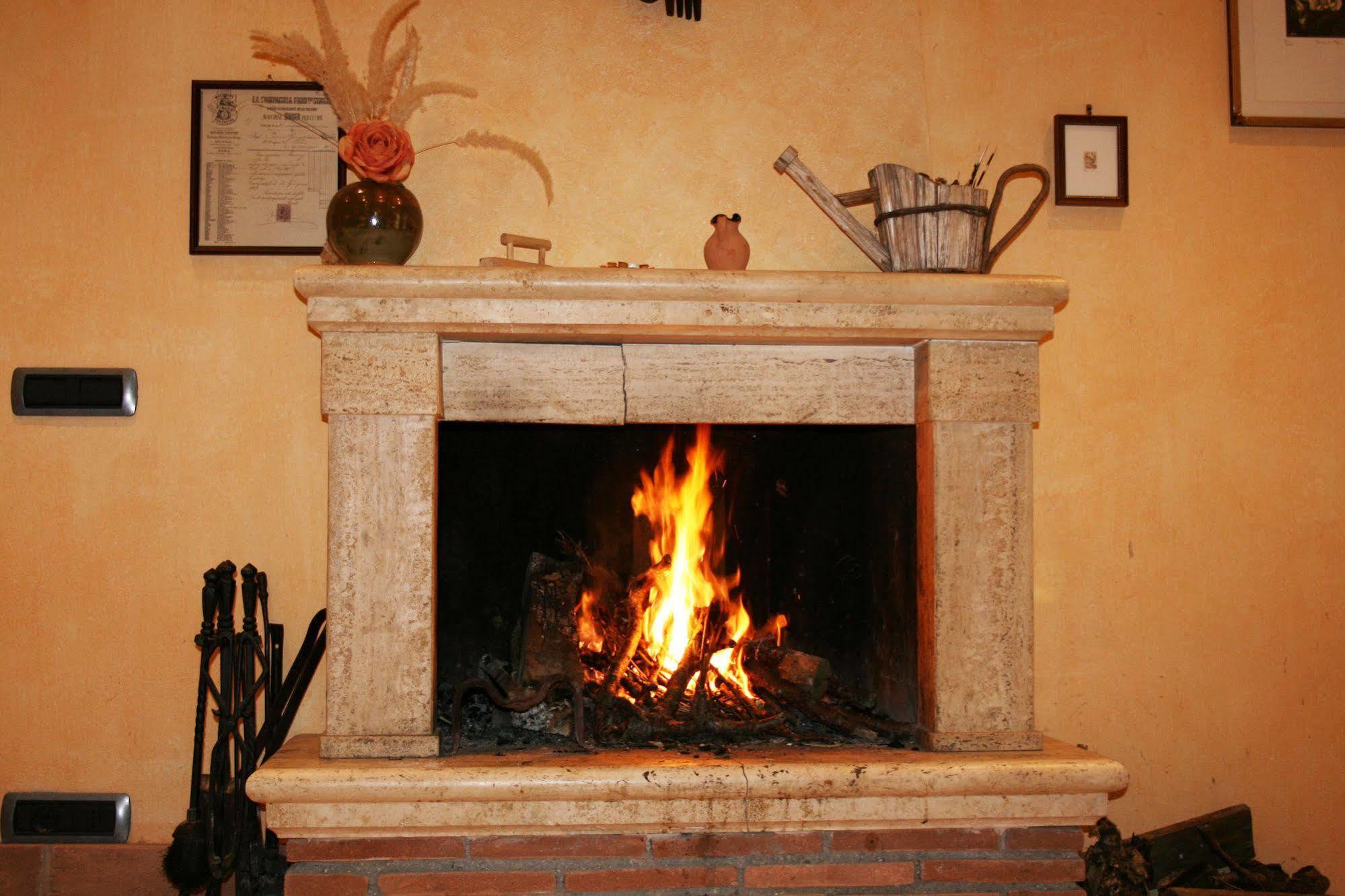 Casa Vacanza Spirito Libero Pianello  Exterior photo